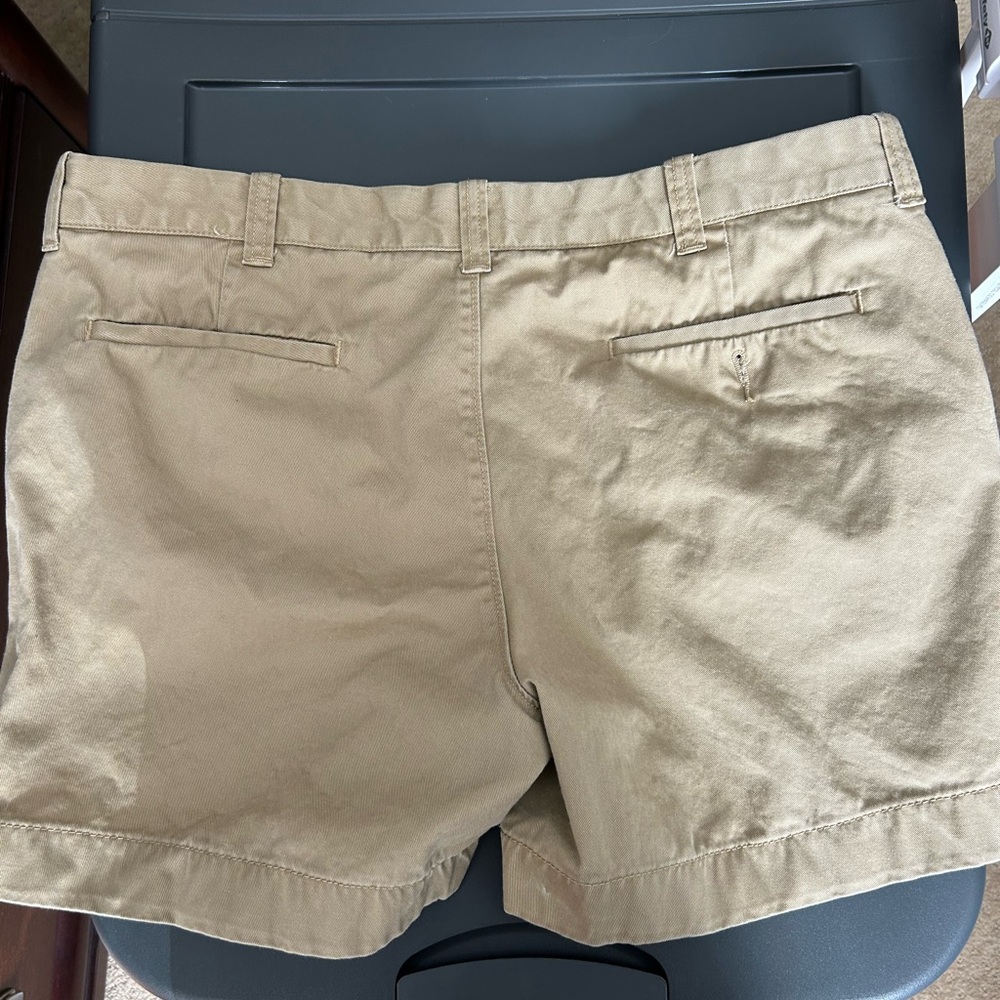 JCrew men’s khaki shorts